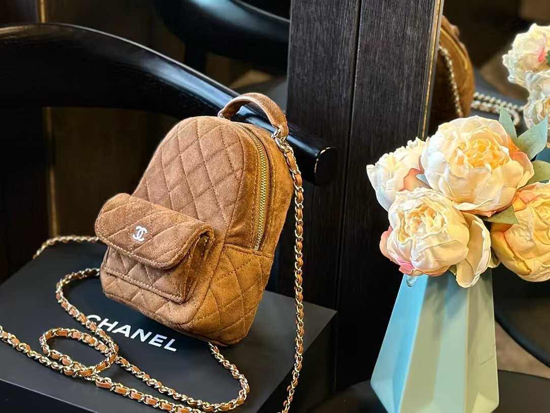 CHANE1miniチェーンバックパック【 50％割引+送料無料】