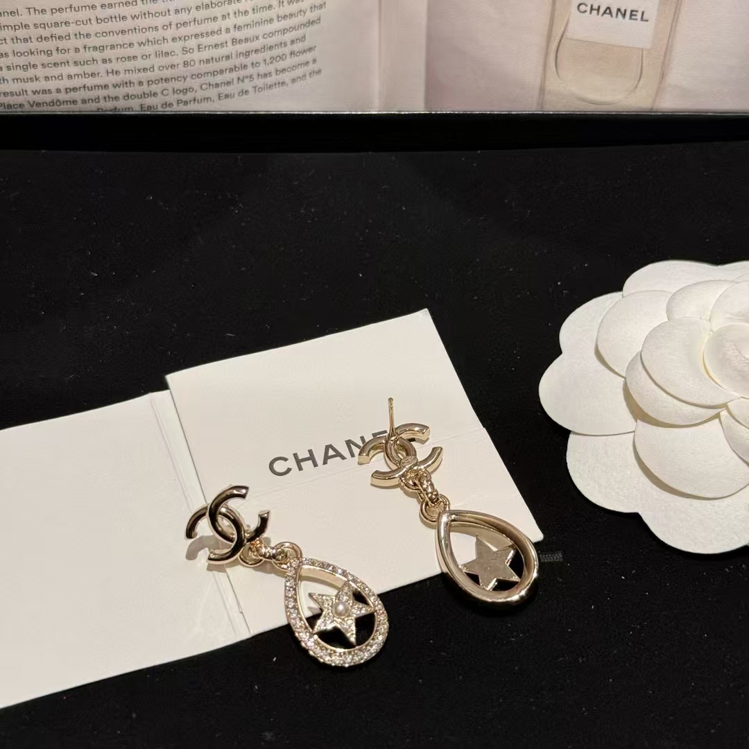 CHANE1 中空五つ星パールピアス【50％割引+送料無料】