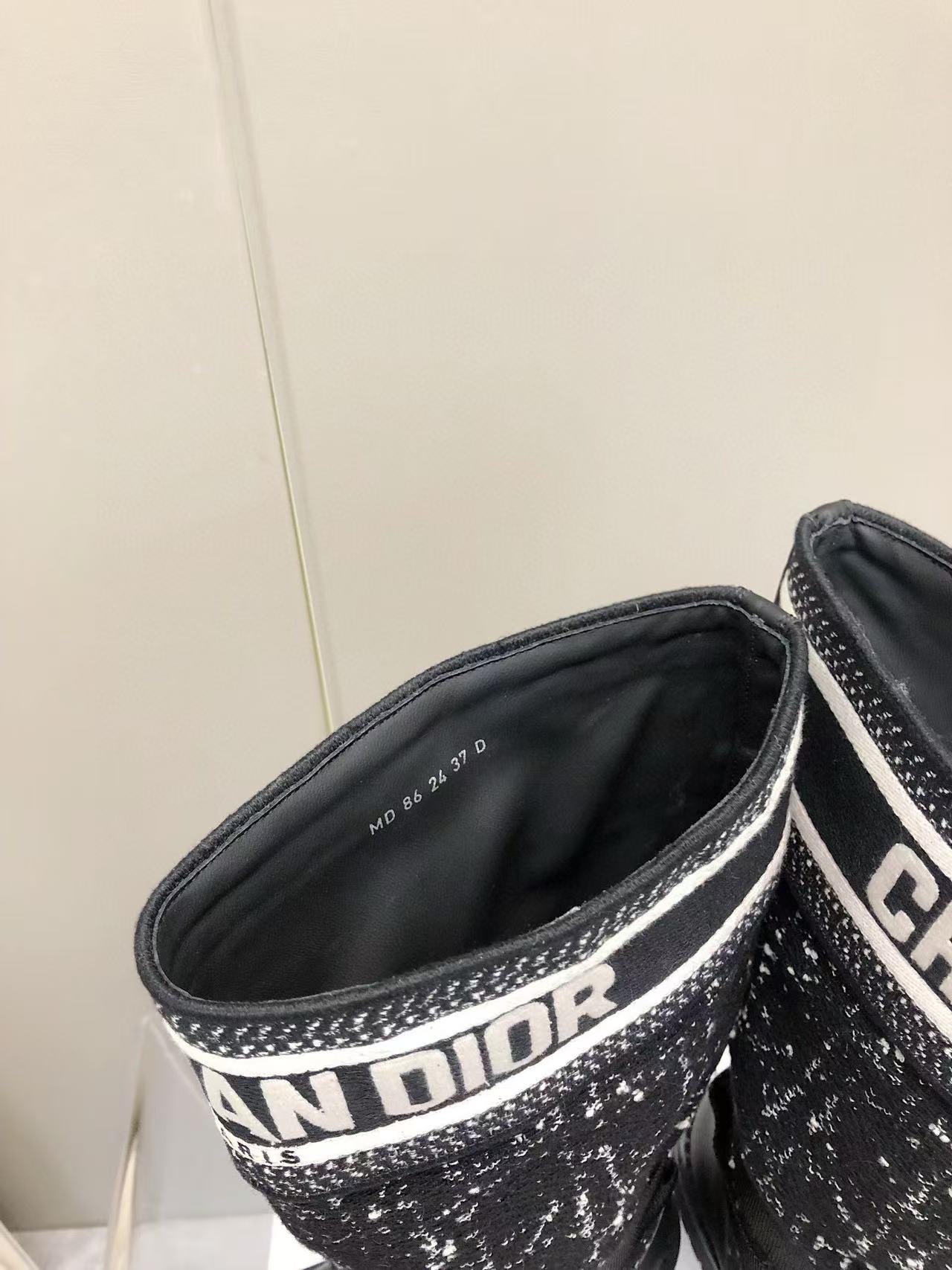 DI0R 高品質牛革グラフィティブーツ【50％割引+送料無料】