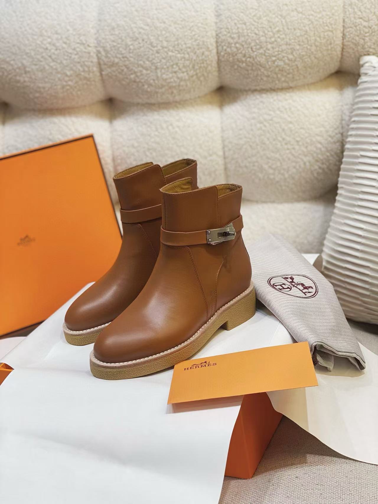 HERME5 上質なシンプル牛革ショートブーツ【50％割引+送料無料】