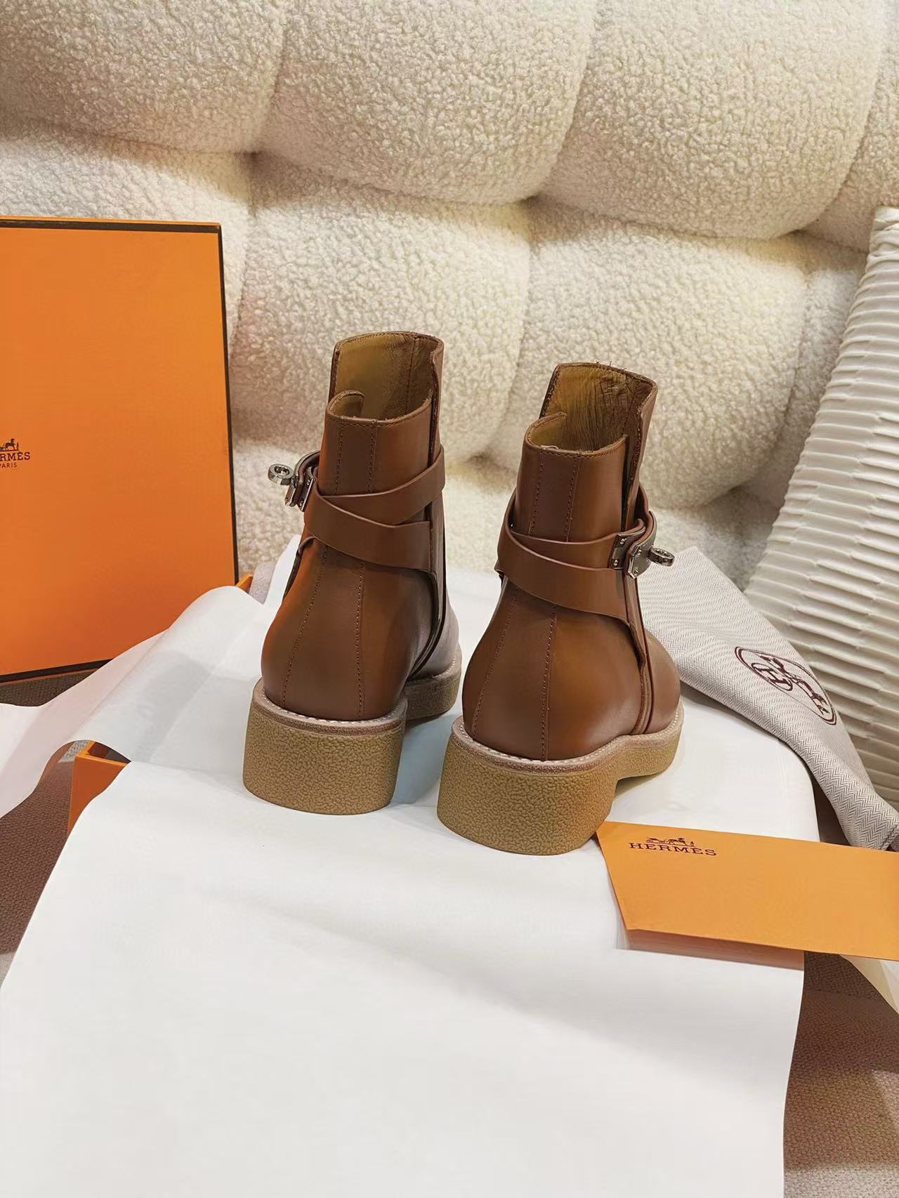HERME5 上質なシンプル牛革ショートブーツ【50％割引+送料無料】