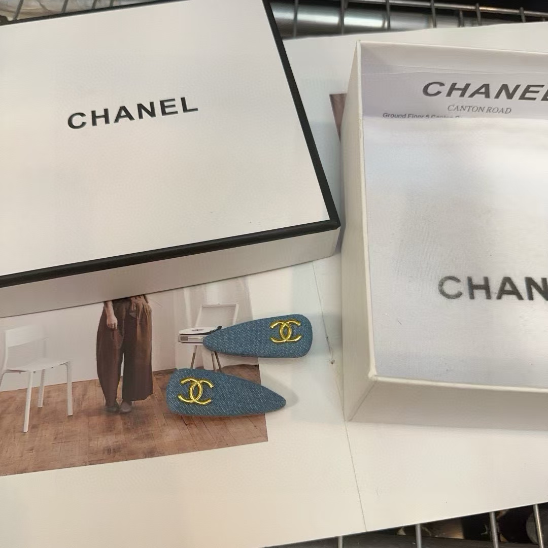 CHANE ダブル C ロゴ デニム ヘアクリップ 1 組【50％割引+送料無料】