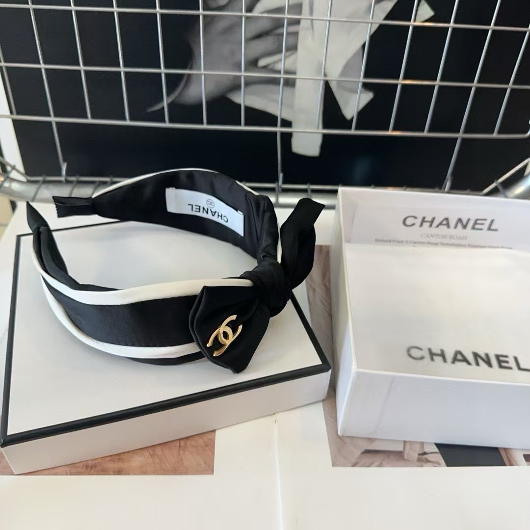 CHANE1 黒と白のダブル C ロゴ リボン ヘッドバンド【50％割引+送料無料】