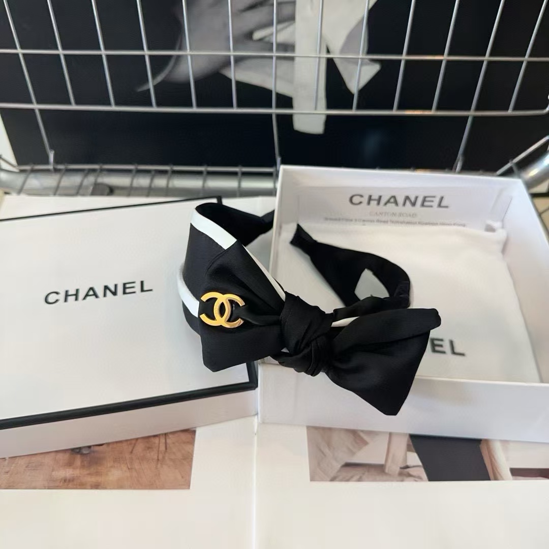 CHANE1 黒と白のダブル C ロゴ リボン ヘッドバンド【50％割引+送料無料】