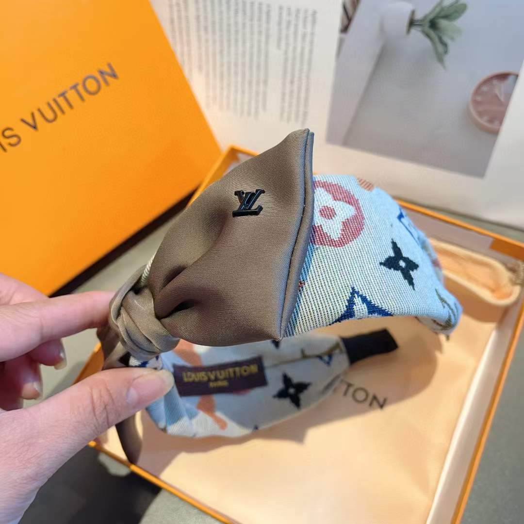 LV ハート 四つ葉のクローバー カチューシャ【50％割引+送料無料】