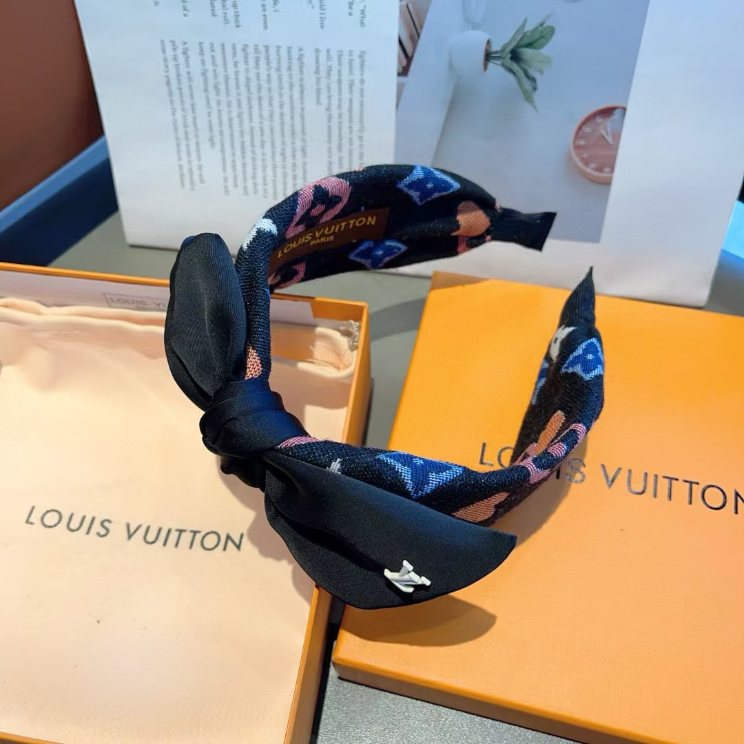 LV ハート 四つ葉のクローバー カチューシャ【50％割引+送料無料】
