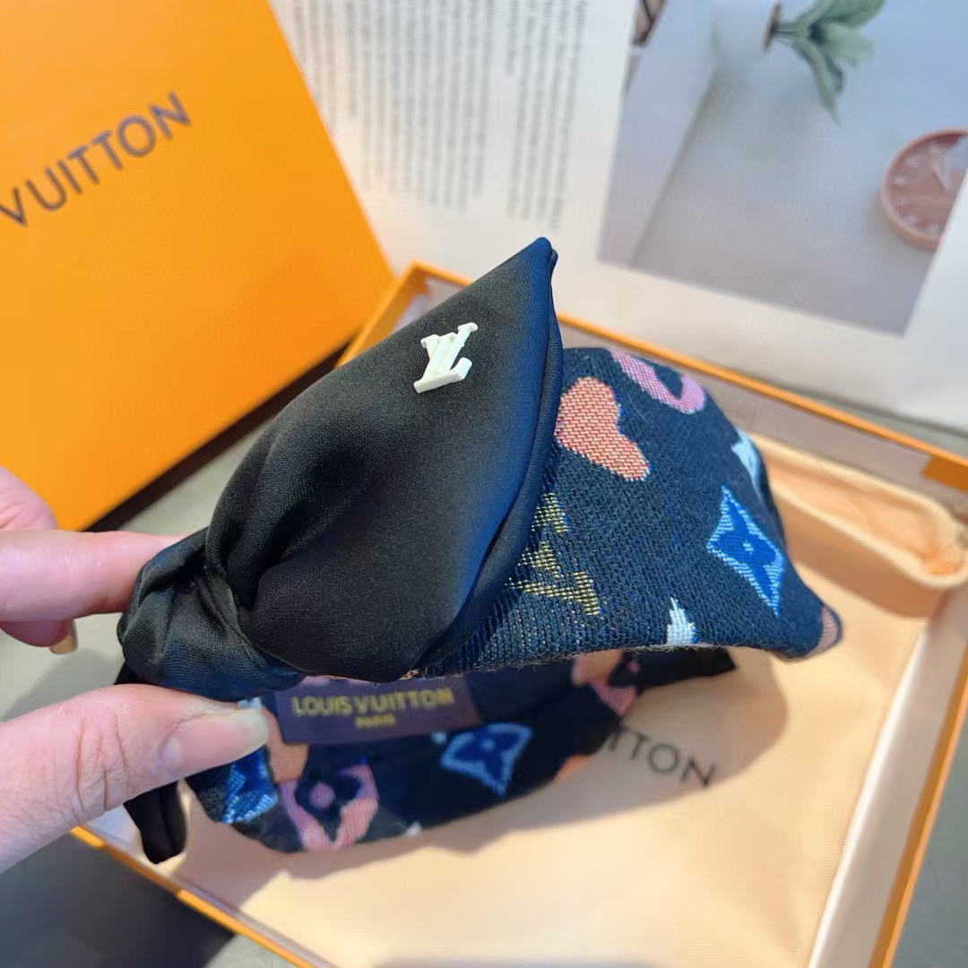 LV ハート 四つ葉のクローバー カチューシャ【50％割引+送料無料】