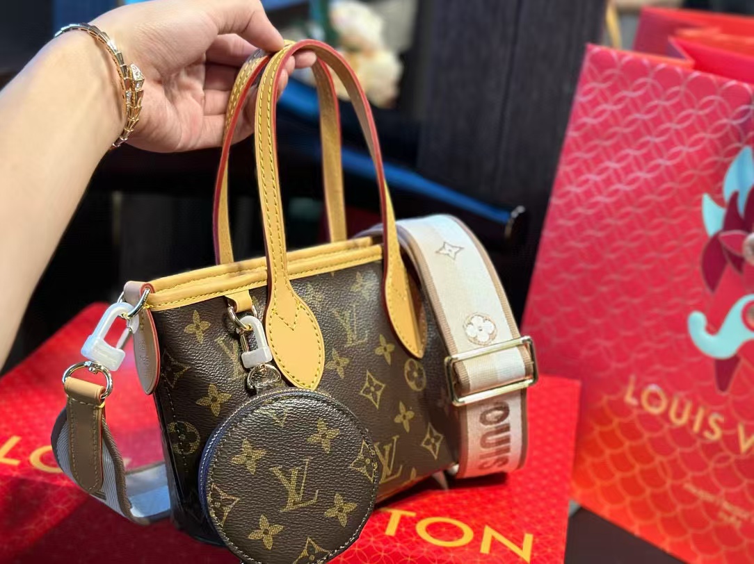 LV mini Tote老眼ハンドバッグ【50％割引+送料無料】