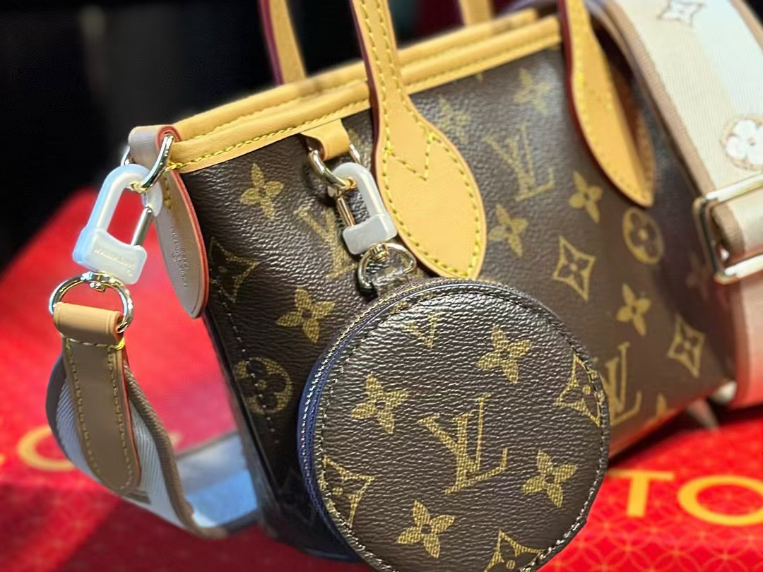 LV mini Tote老眼ハンドバッグ【50％割引+送料無料】