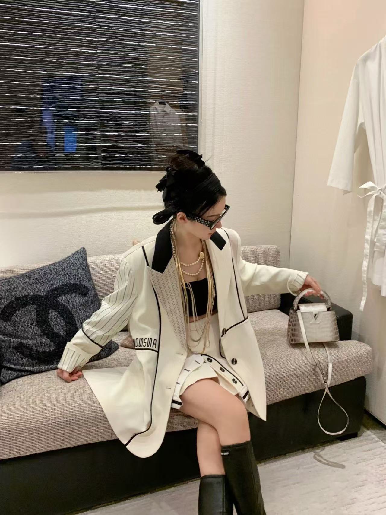 LV ヒマラヤン ハンドバッグ【 50％割引+送料無料】