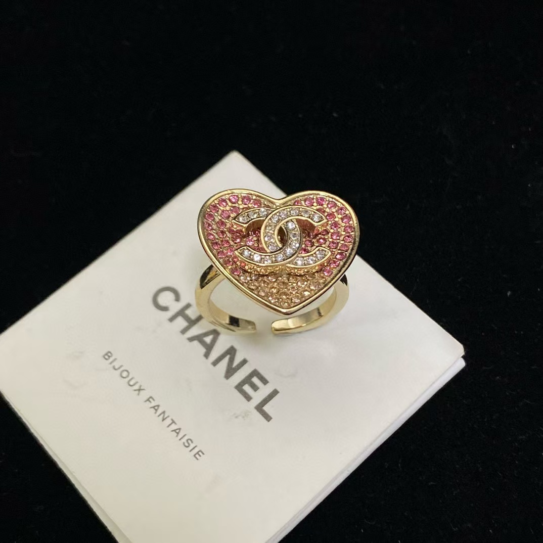 CHANE1 ダブルCロゴ ピンクピーチハートリング【50％割引+送料無料】