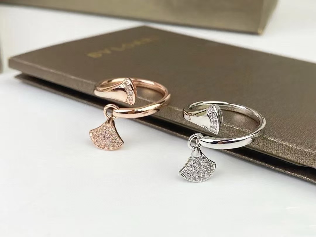 BVLGAR1 ダイヤモンドファンリング【50％割引+送料無料】