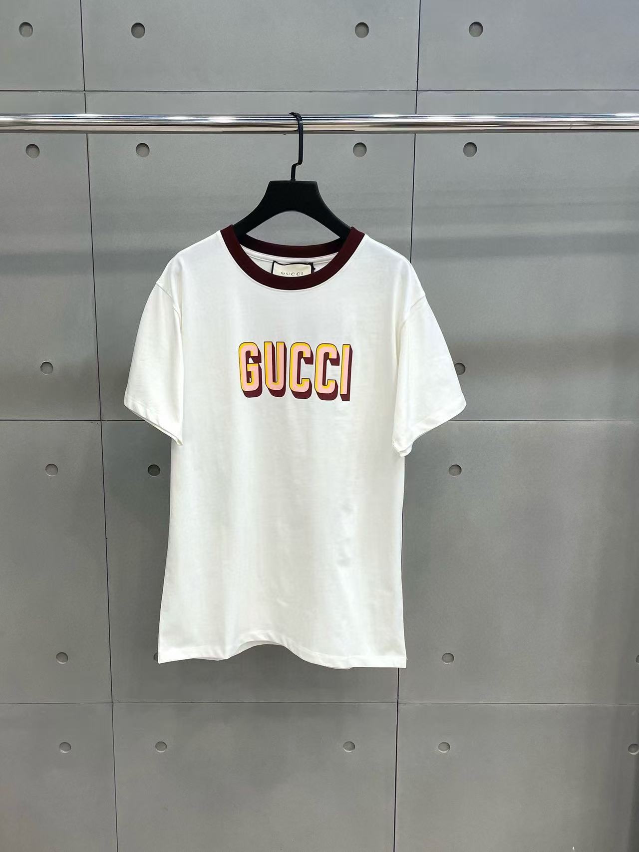 GUCC1 シンプルレタールーズTシャツ【 50％割引+送料無料】