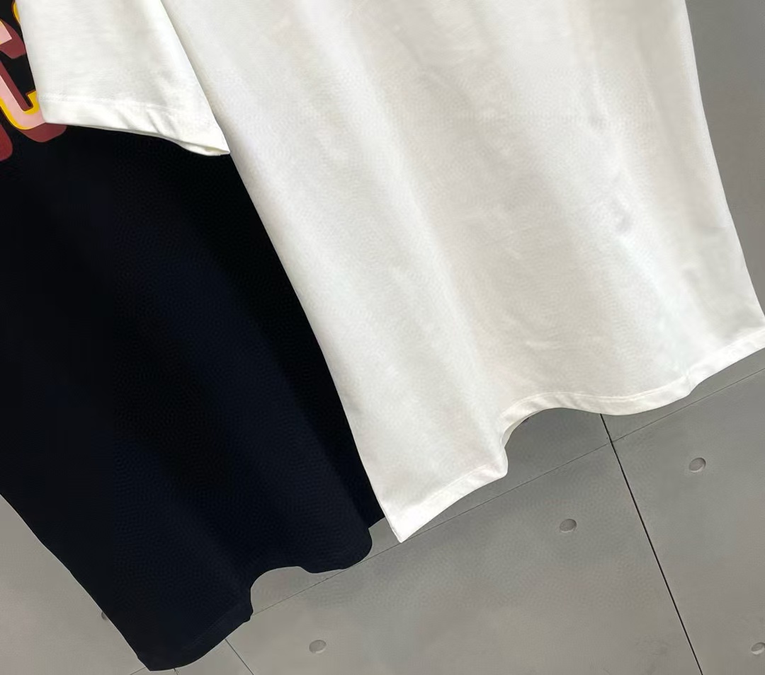 GUCC1 シンプルレタールーズTシャツ【 50％割引+送料無料】