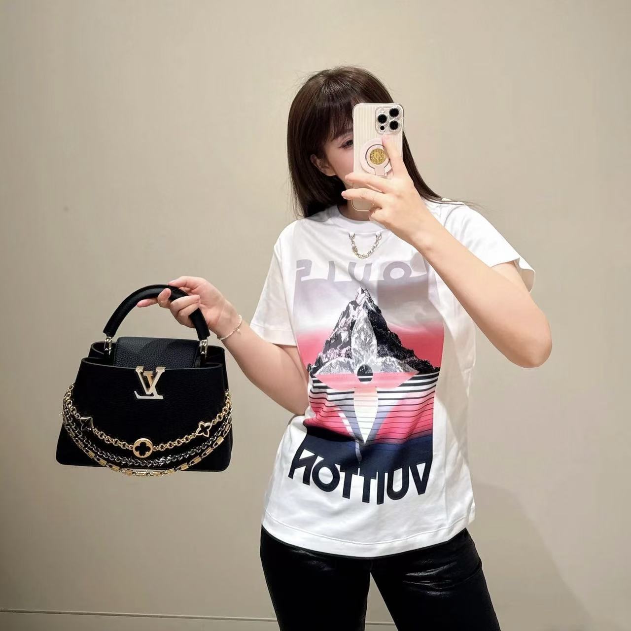 LV チェーンプリント雪山柄Tシャツ【 50％割引+送料無料】