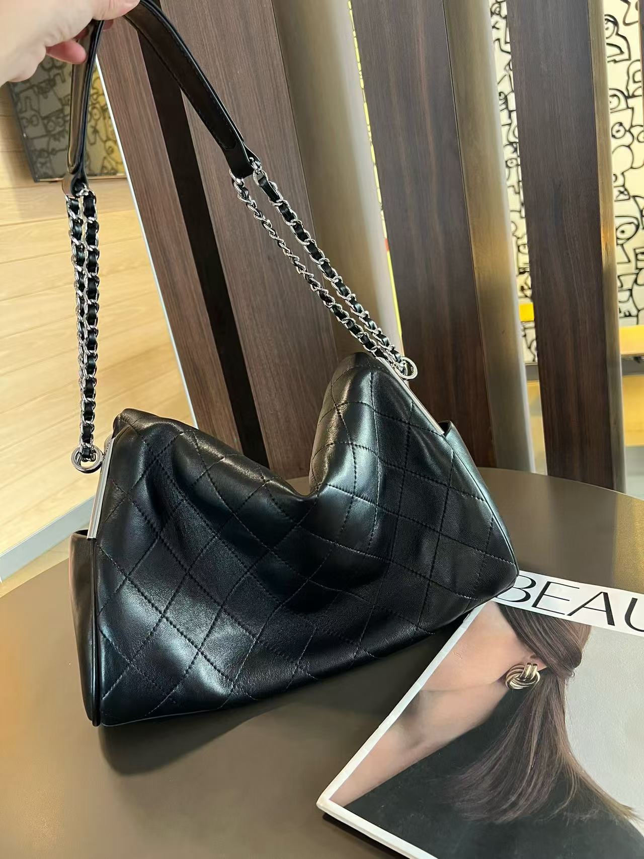 CHANE1 ジッパー ダブル C ペンダント チェーン 脇下バッグ【 50％割引+送料無料】