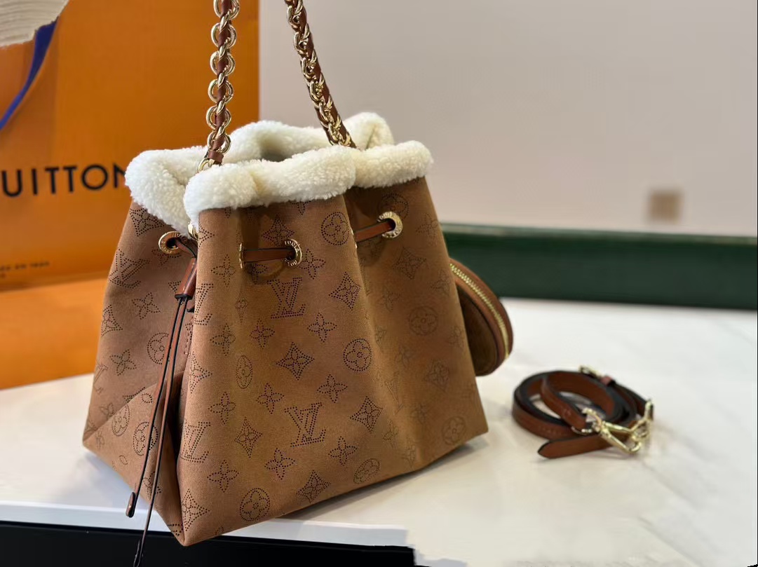 LV ラムウール プリント バケットバッグ【 50％割引+送料無料】