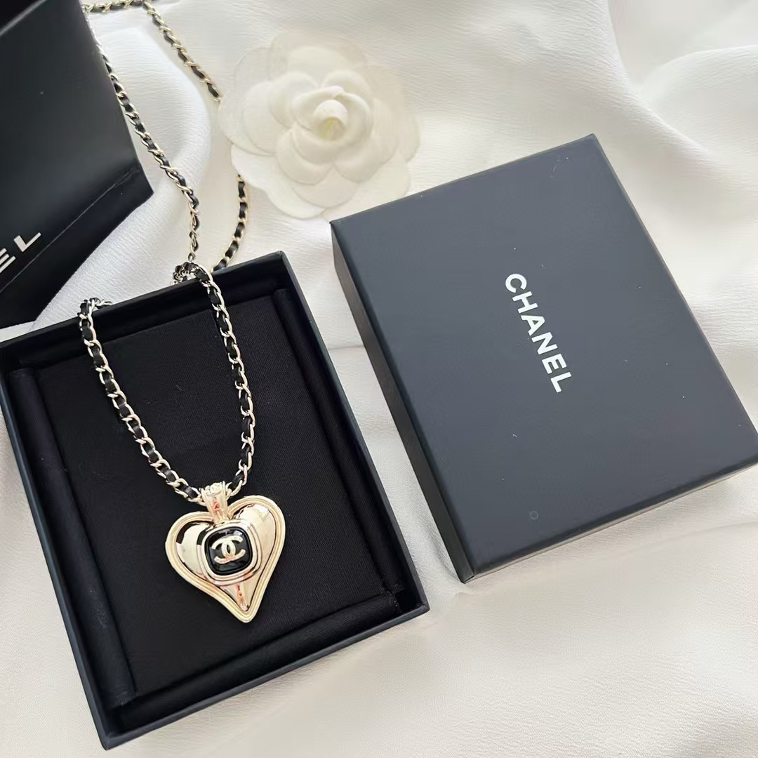 CHANE1 ビッグハートセーターチェーン【 50％割引+送料無料】