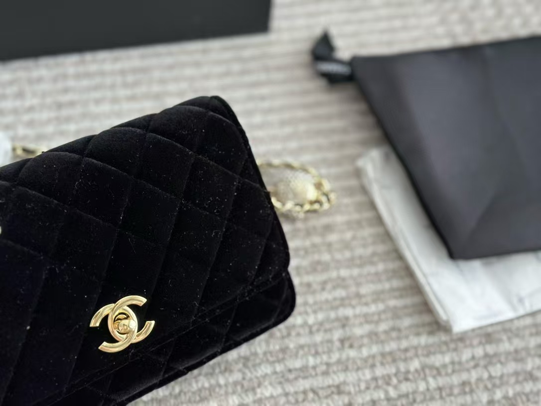 CHANE1 チェーンベルベットショルダークロスボディバッグ【50％割引+送料無料】