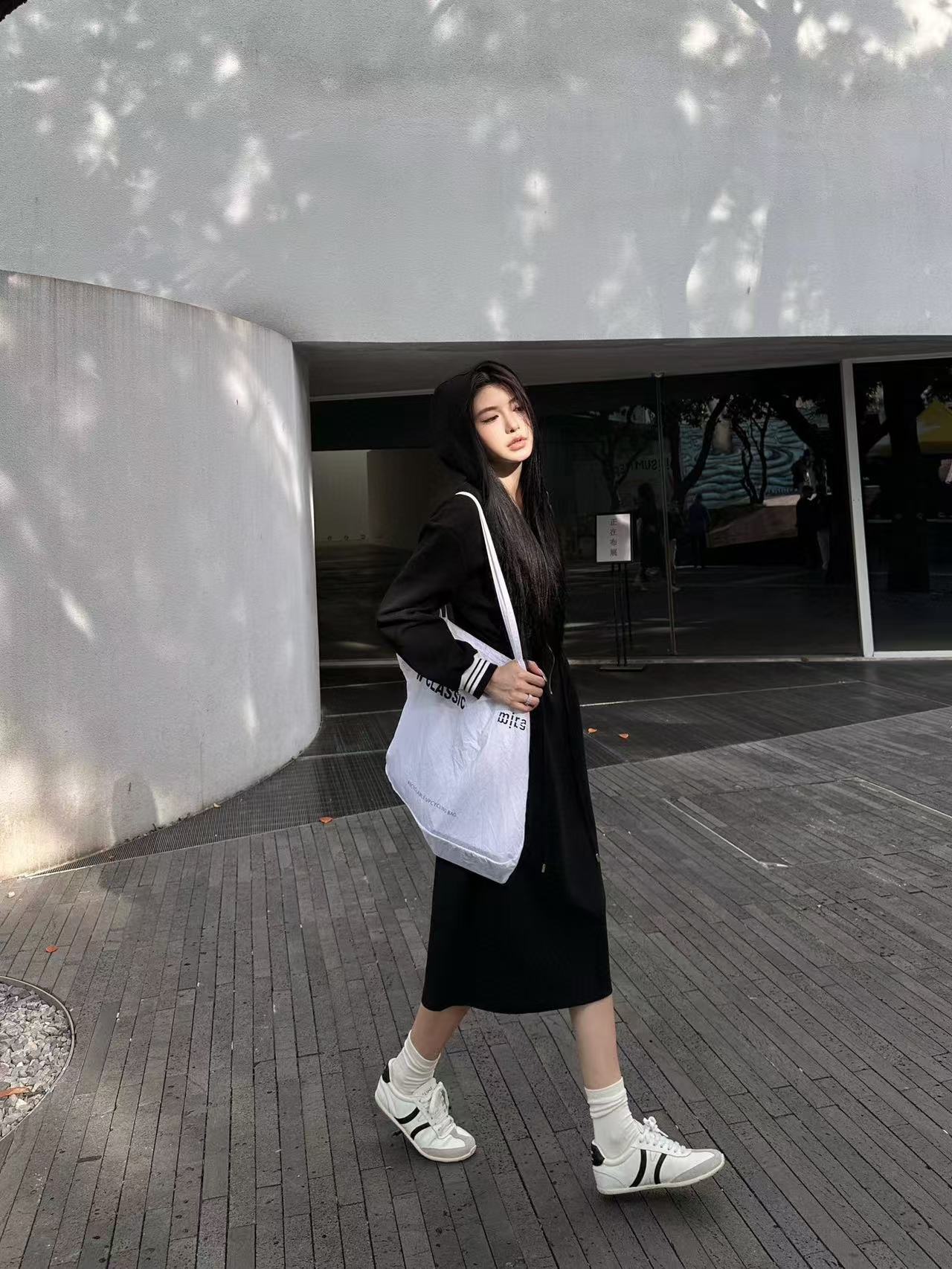 LV高品質ドローストリングウエストフード付きドレス【50％割引+送料無料】