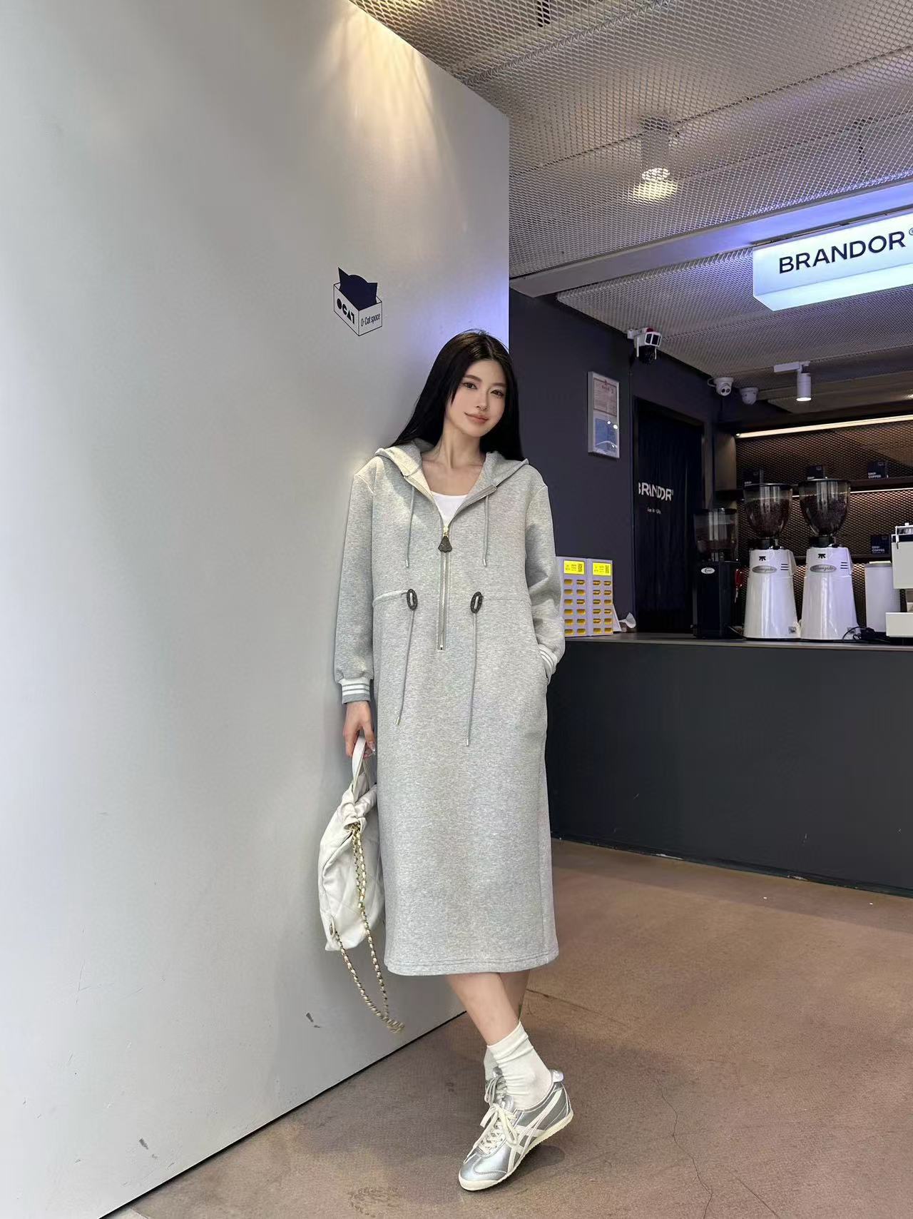 LV高品質ドローストリングウエストフード付きドレス【50％割引+送料無料】