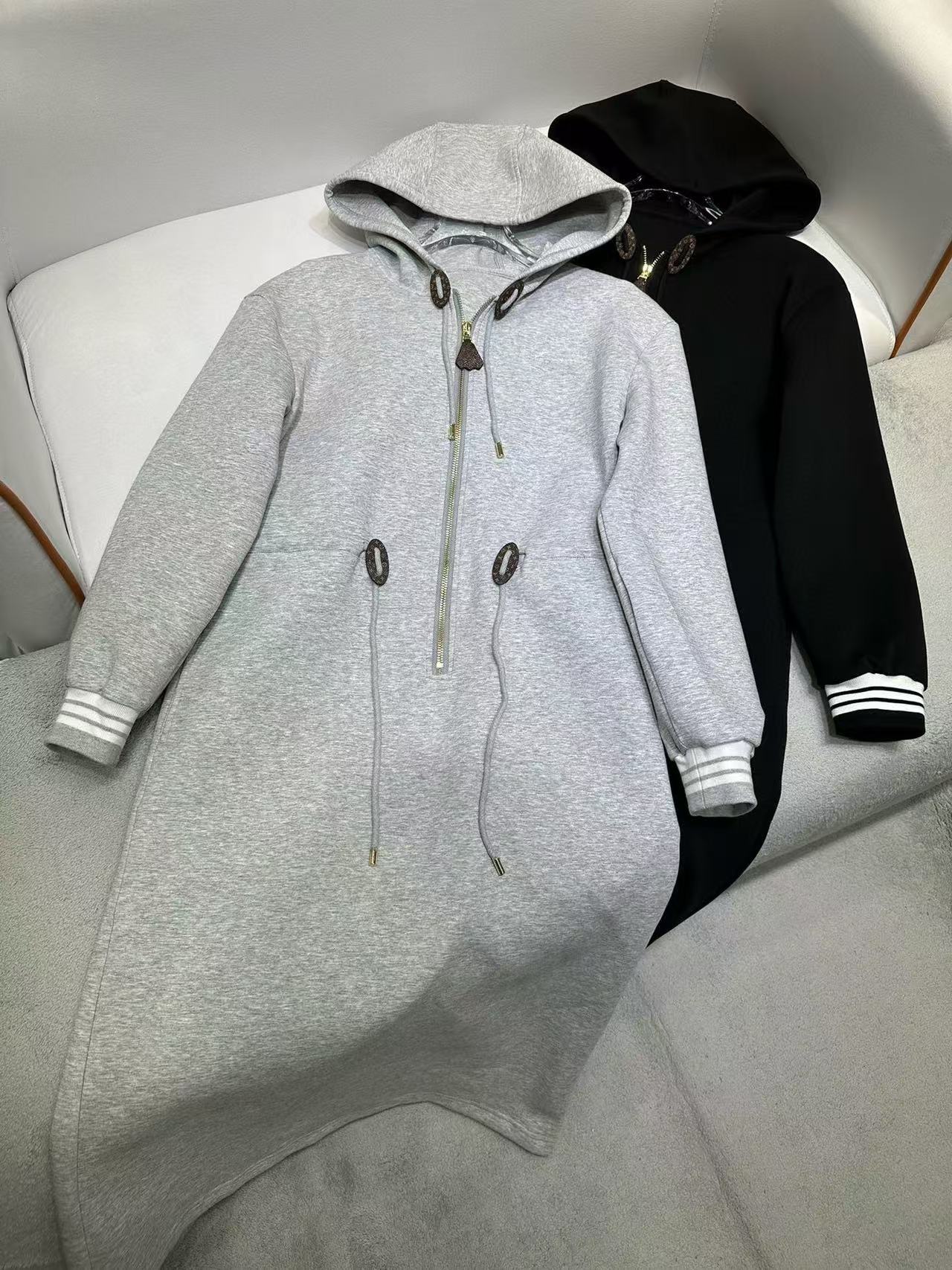 LV高品質ドローストリングウエストフード付きドレス【50％割引+送料無料】