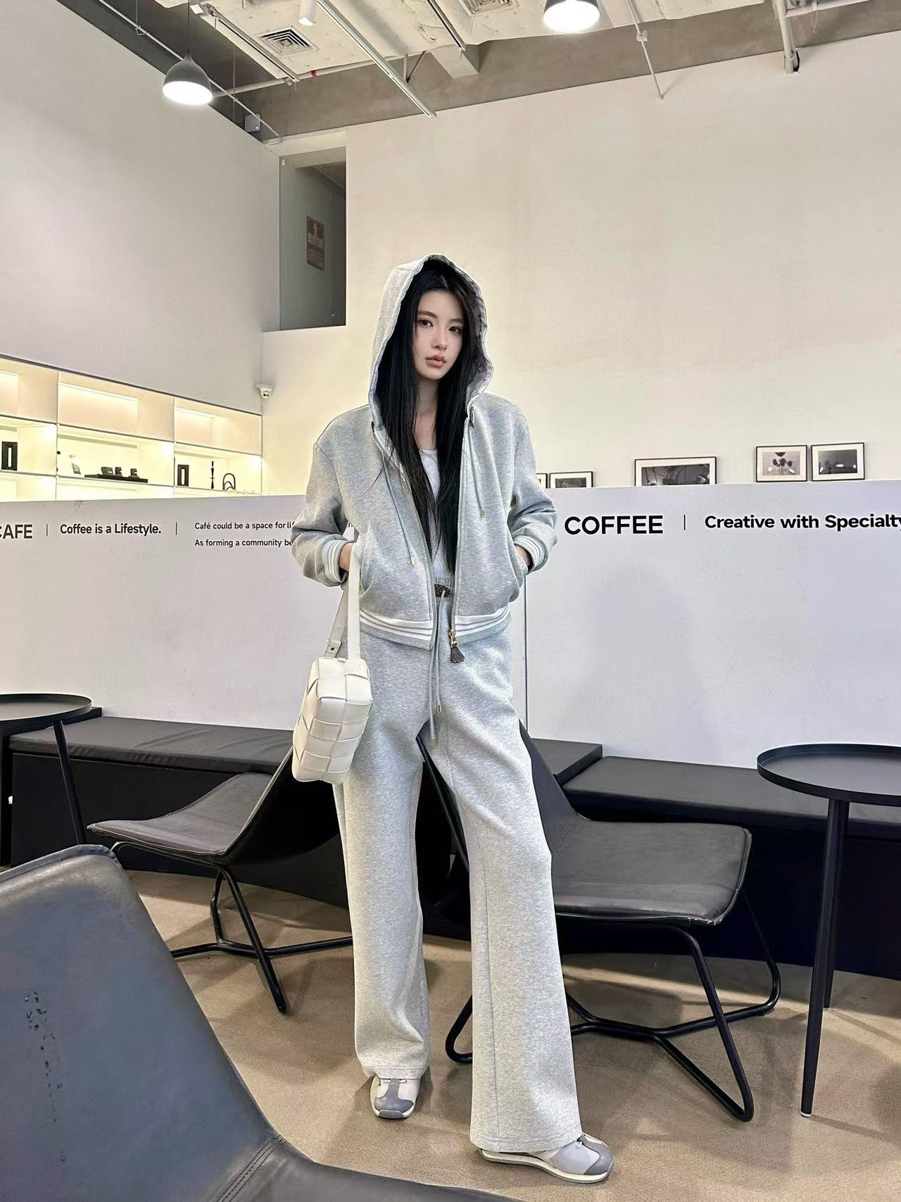 LV高品質AB フード付きカジュアルスーツ【50％割引+送料無料】