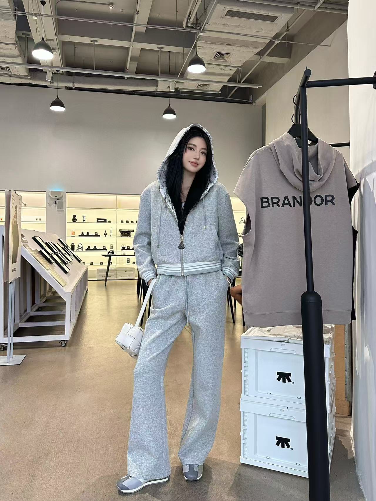 LV高品質AB フード付きカジュアルスーツ【50％割引+送料無料】