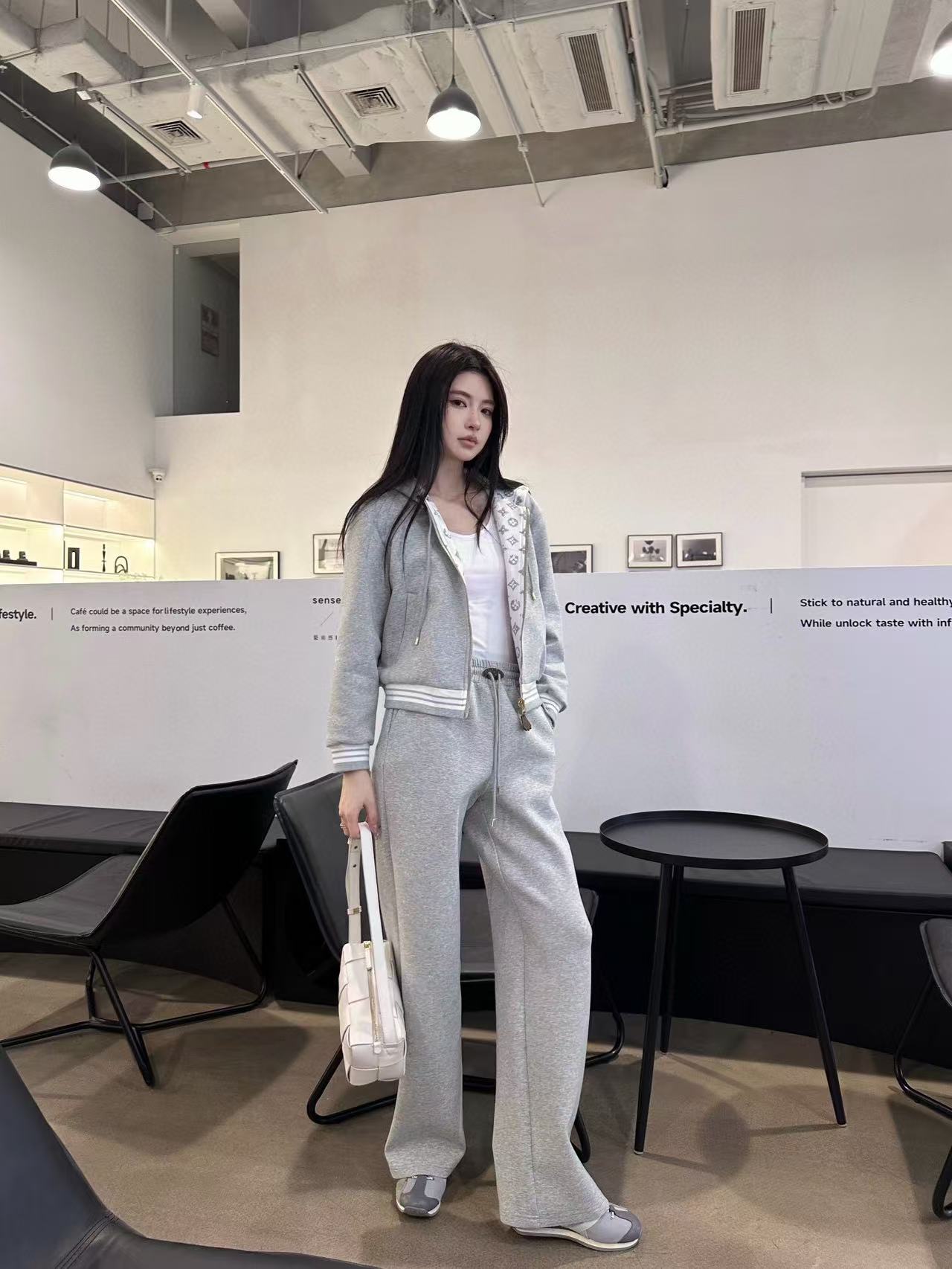 LV高品質AB フード付きカジュアルスーツ【50％割引+送料無料】