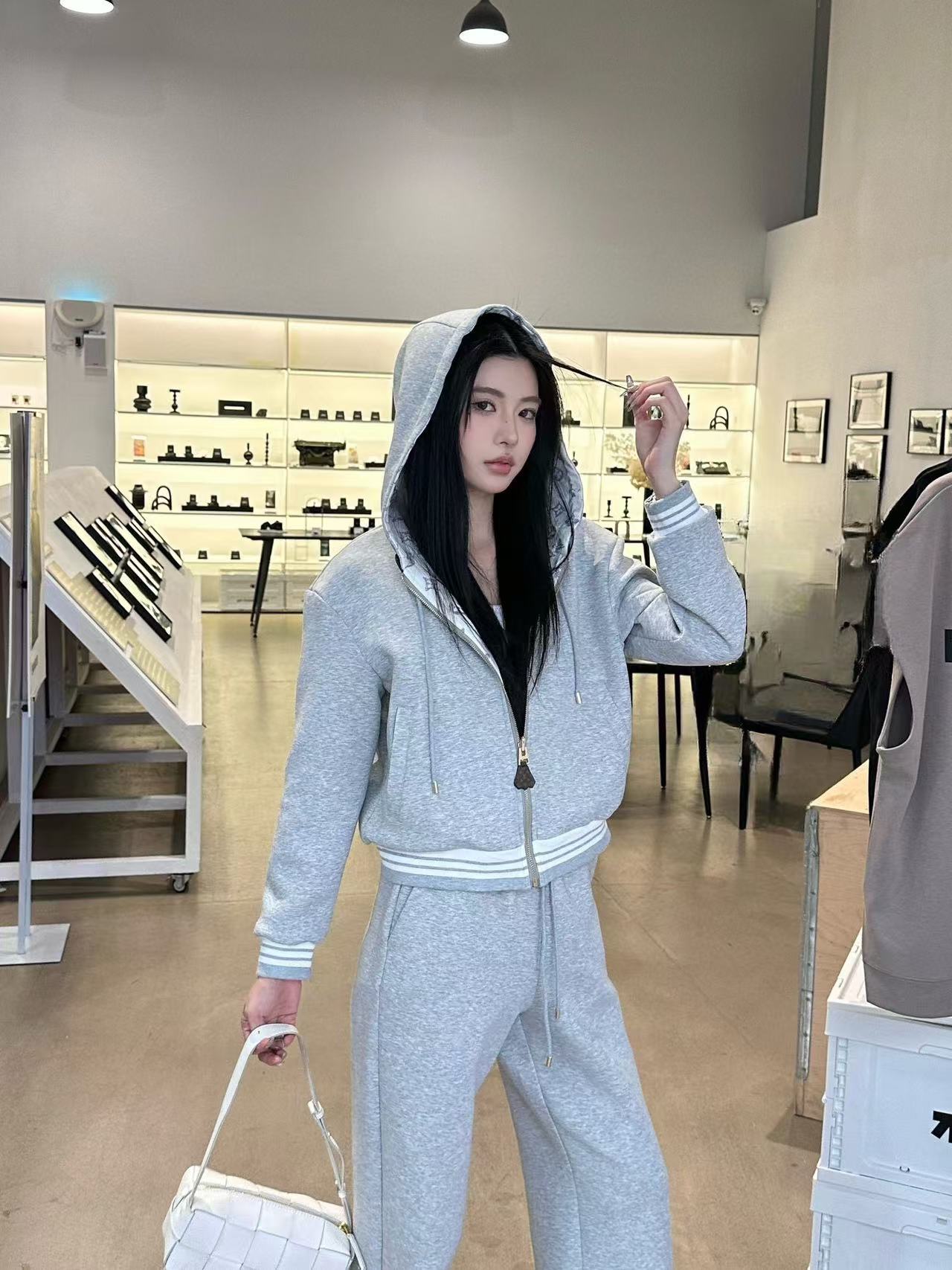 LV高品質AB フード付きカジュアルスーツ【50％割引+送料無料】