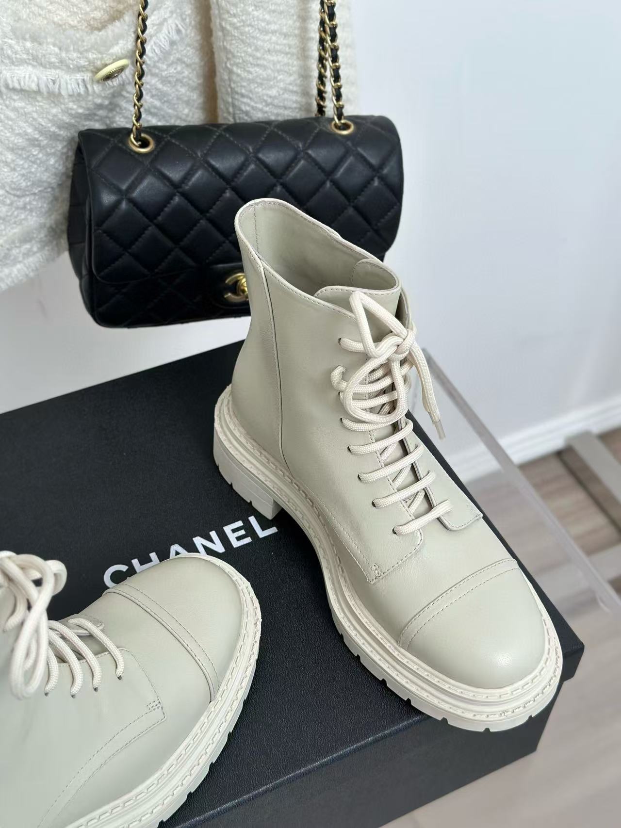 CHANE1 高品質 定番 シンプル レースアップ 厚底 ショートブーツ【50％割引+送料無料】