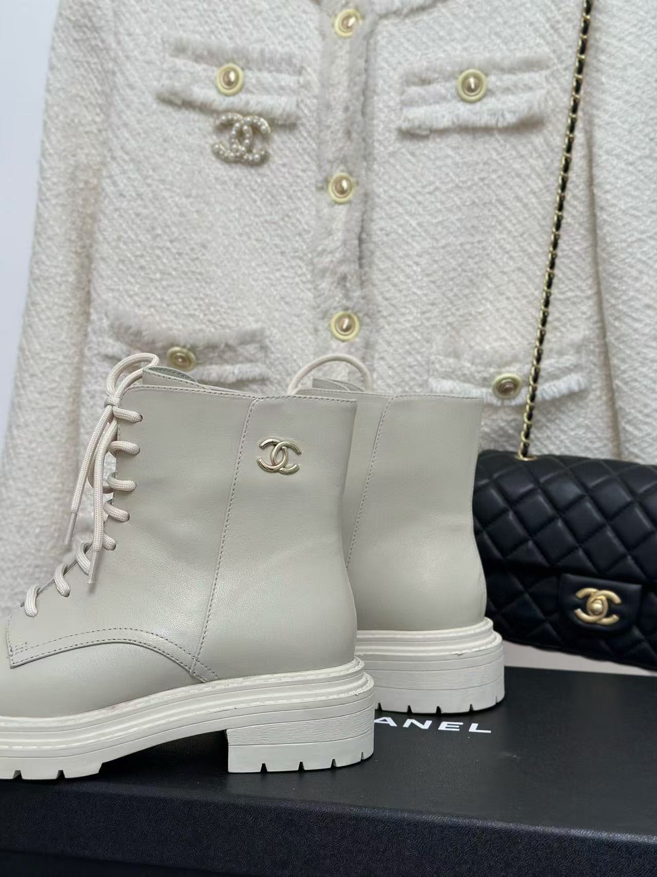 CHANE1 高品質 定番 シンプル レースアップ 厚底 ショートブーツ【50％割引+送料無料】