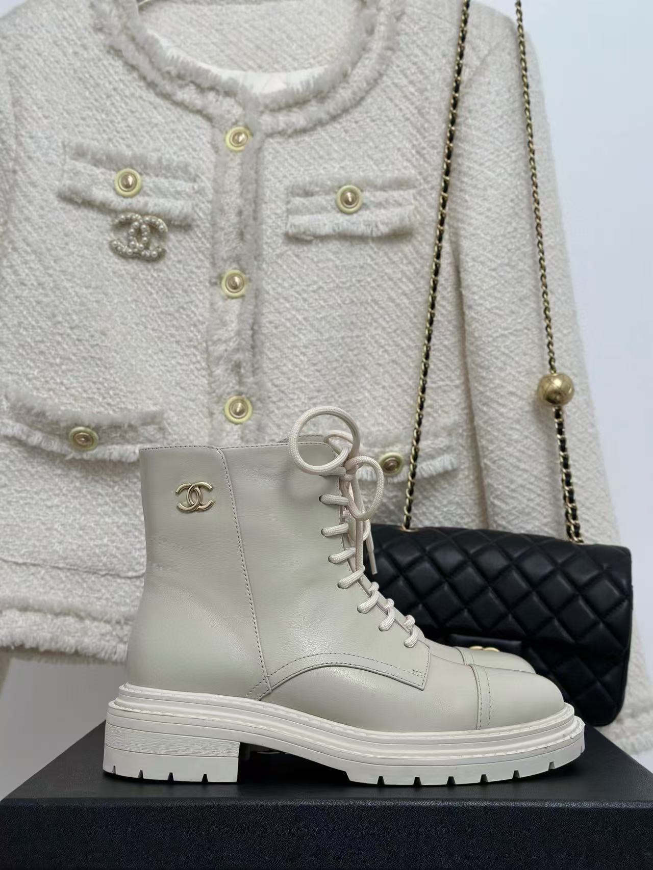 CHANE1 高品質 定番 シンプル レースアップ 厚底 ショートブーツ【50％割引+送料無料】