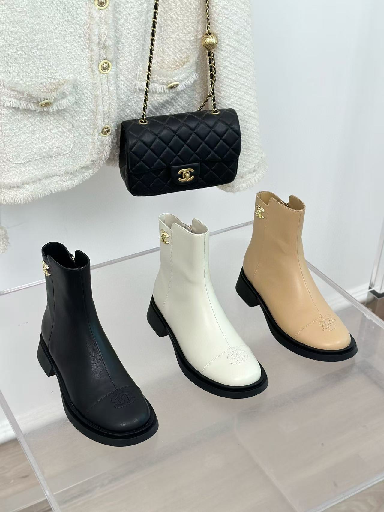 CHANE1 高級ダブルCロゴ シンプル厚底ショートブーツ【50％割引+送料無料】