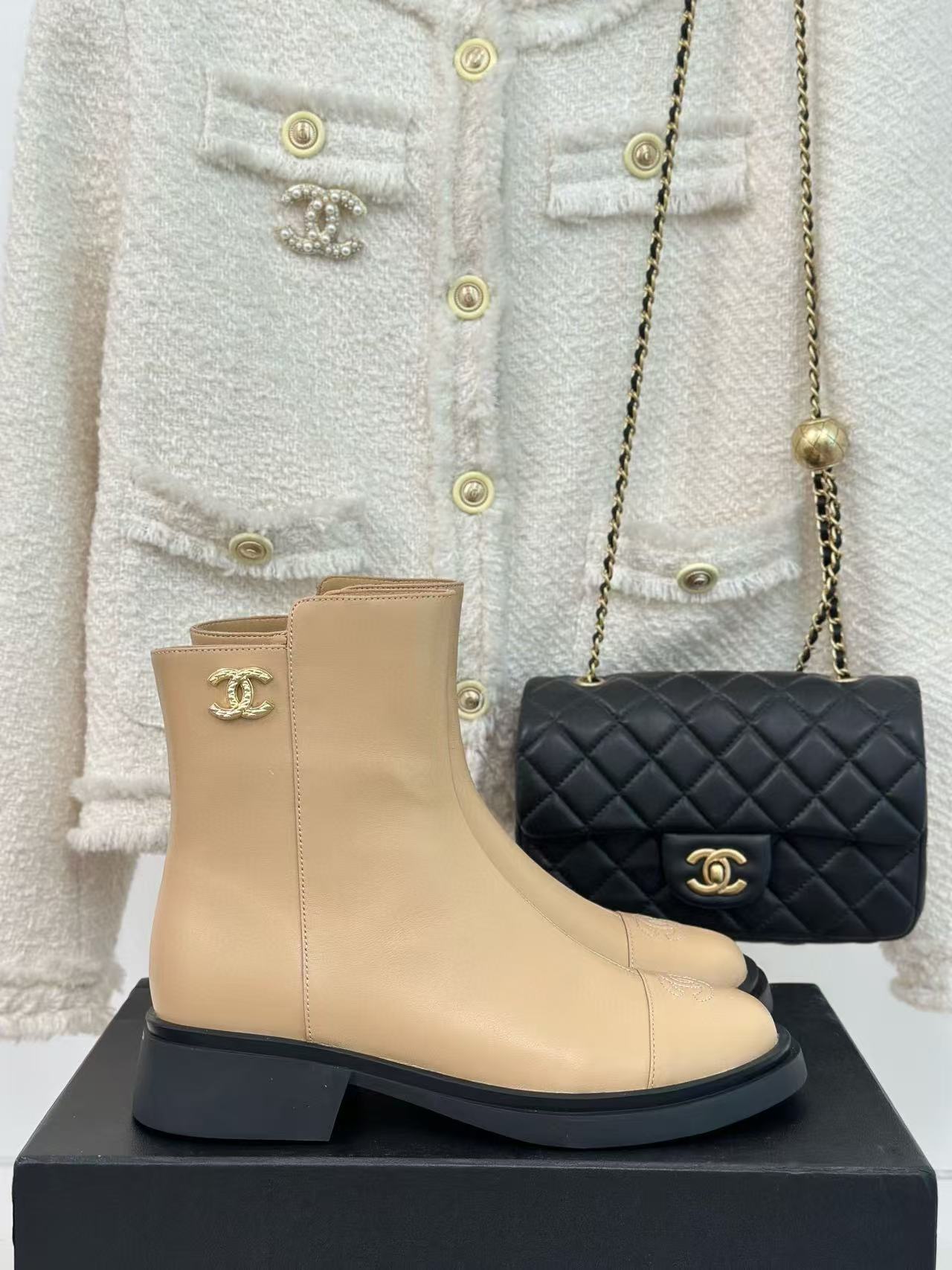 CHANE1 高級ダブルCロゴ シンプル厚底ショートブーツ【50％割引+送料無料】