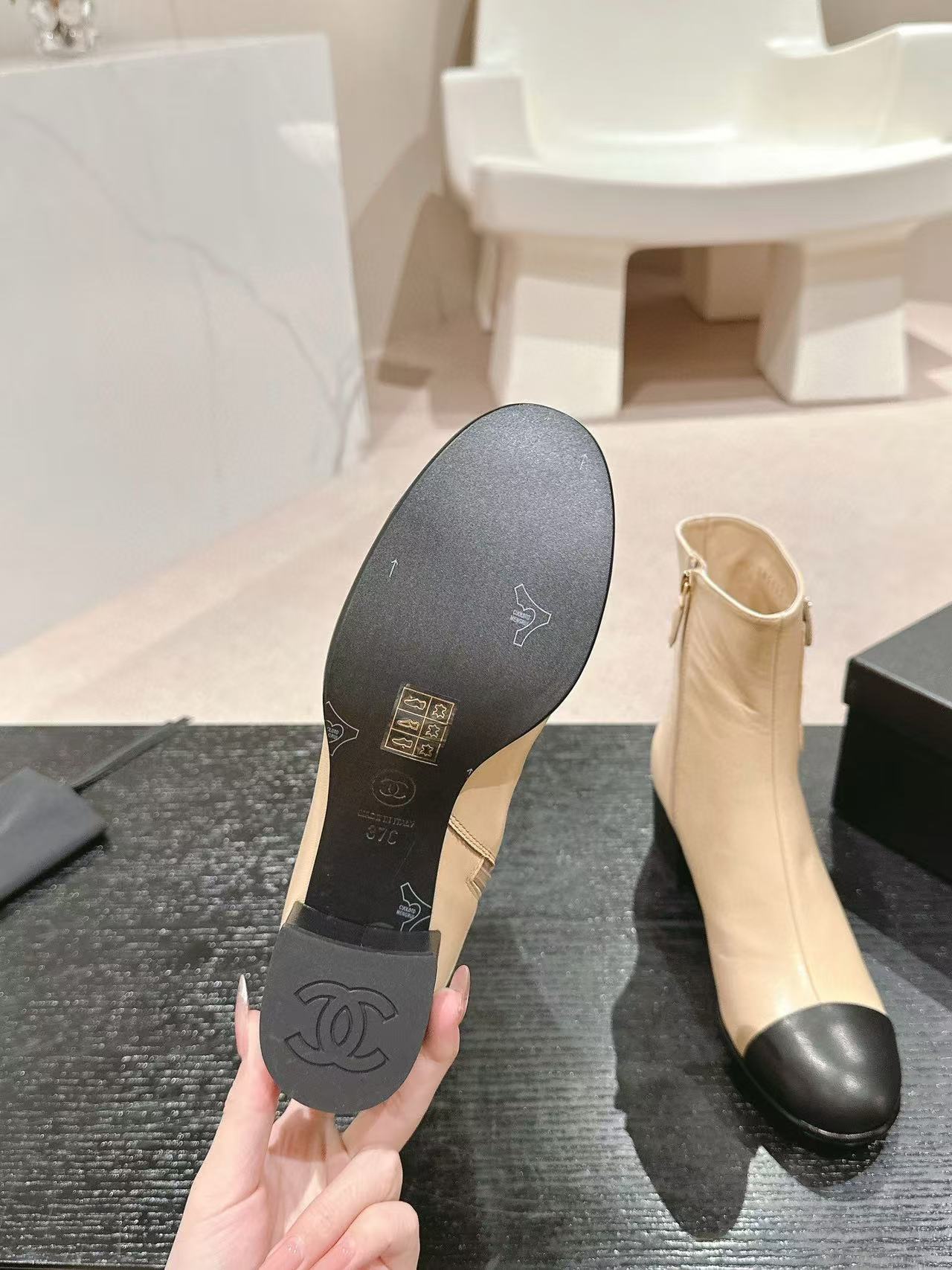 CHANE1 高品質 24B 牛革ローヒールブーツ【50％割引+送料無料】