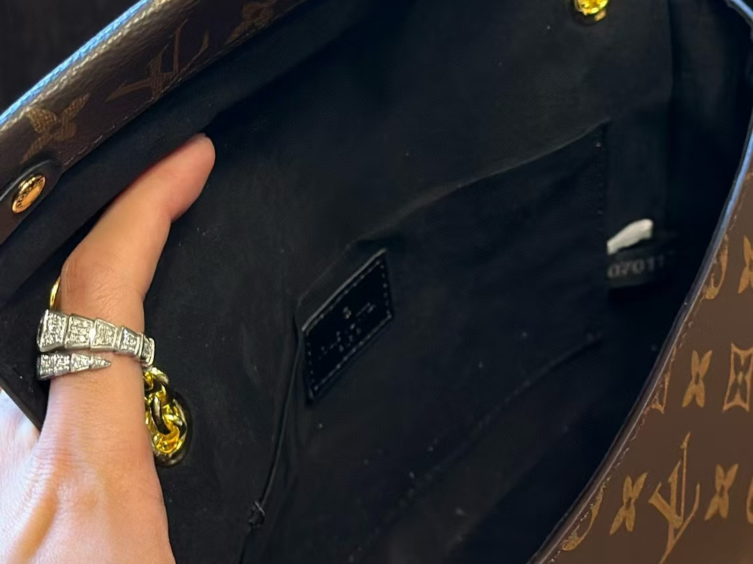 LV チェーン老眼脇用バッグ【 50％割引+送料無料】