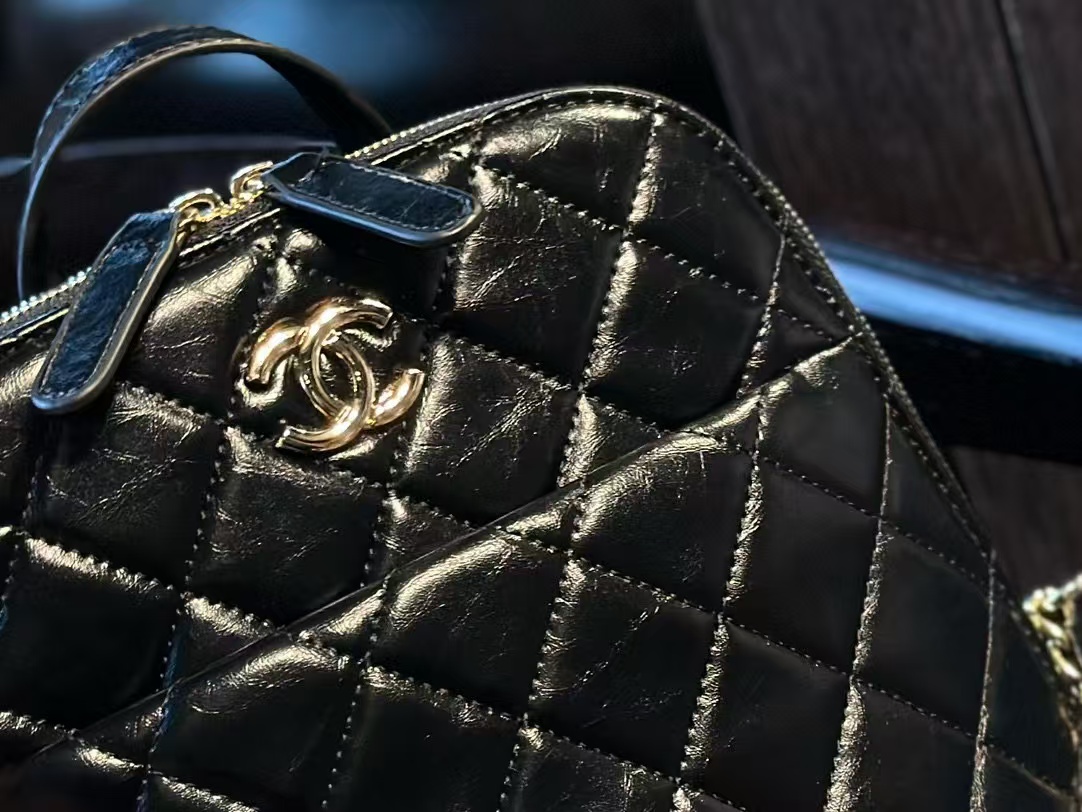 CHANE1 2-in-1 パテントレザー チェーン バックパック【 50％割引+送料無料】