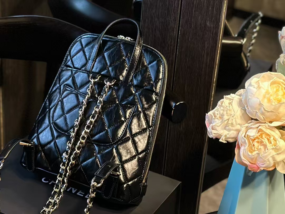 CHANE1 2-in-1 パテントレザー チェーン バックパック【 50％割引+送料無料】