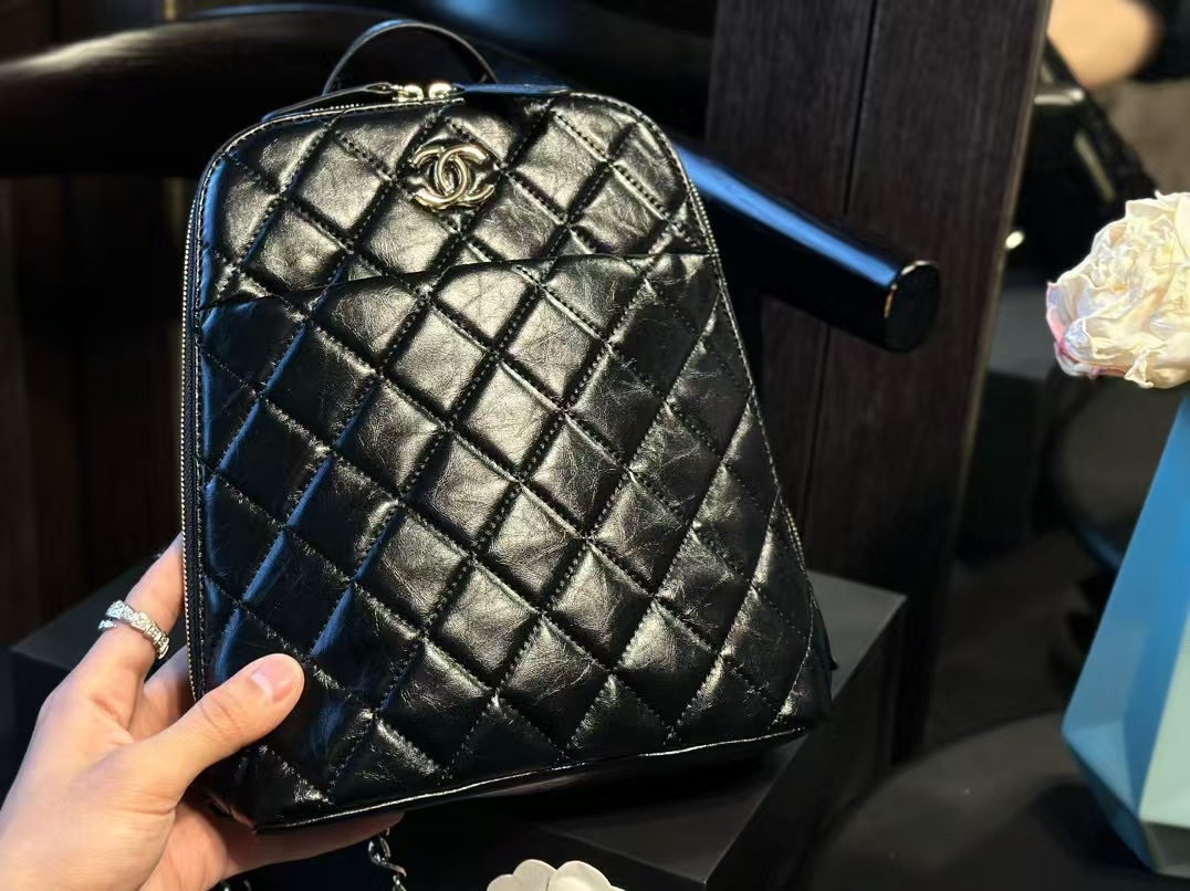 CHANE1 2-in-1 パテントレザー チェーン バックパック【 50％割引+送料無料】