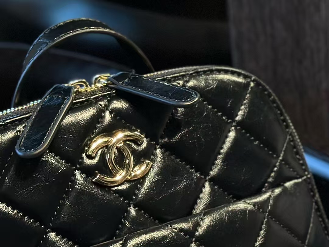 CHANE1 2-in-1 パテントレザー チェーン バックパック【 50％割引+送料無料】