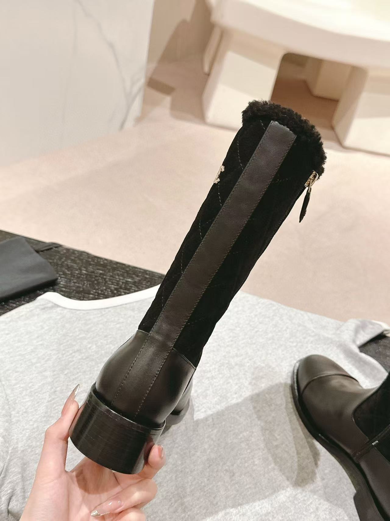 CHANE1 高品質シープスキンスプライシングラムウールブーツ【50％割引+送料無料】