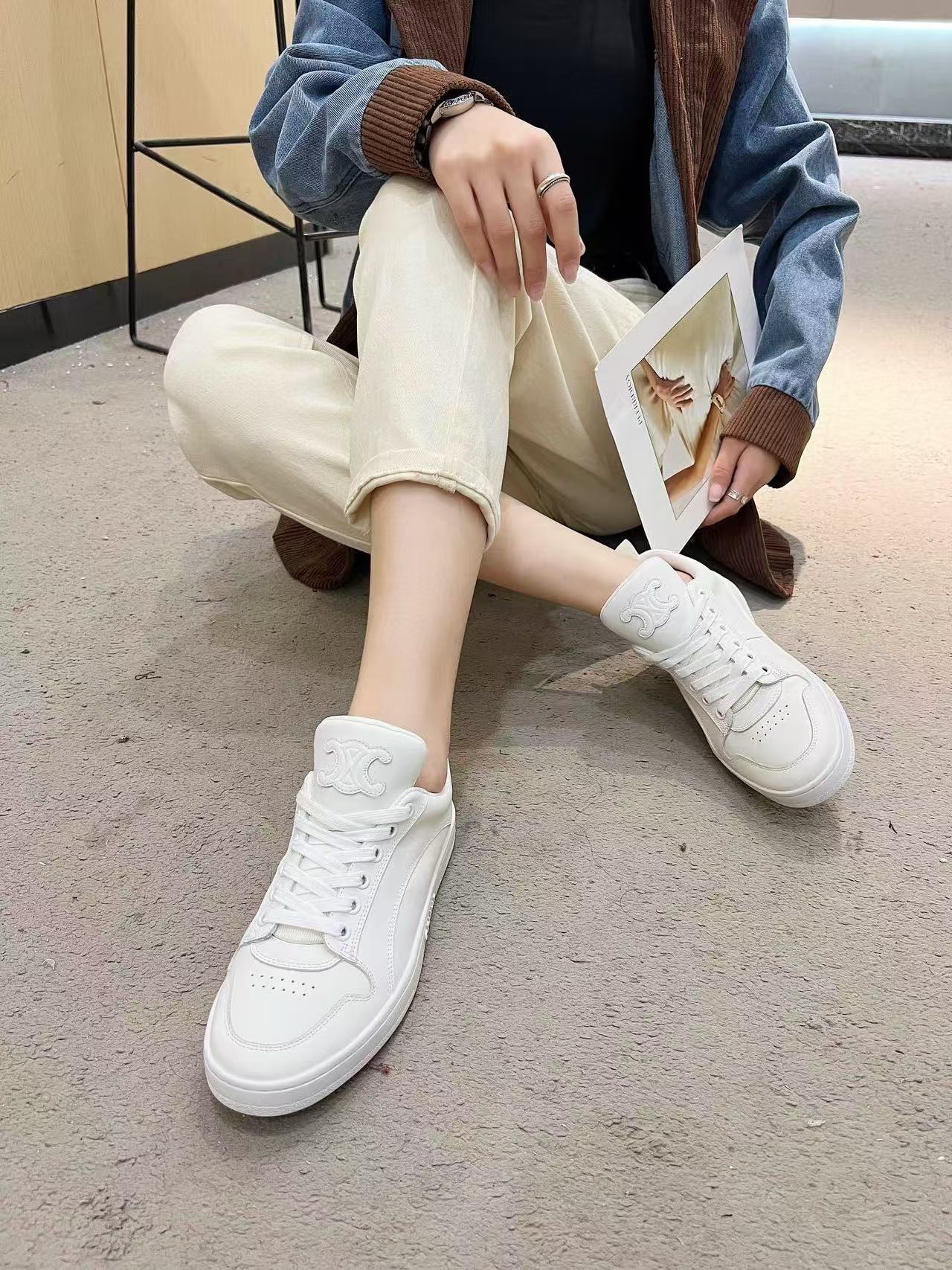 CEL1NE 高品質レースアップホワイトシューズ【50％割引+送料無料】