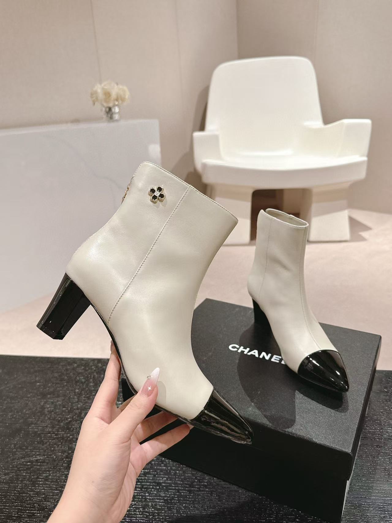 CHANE1 高品質ポインテッドトゥブーツ【50％割引+送料無料】