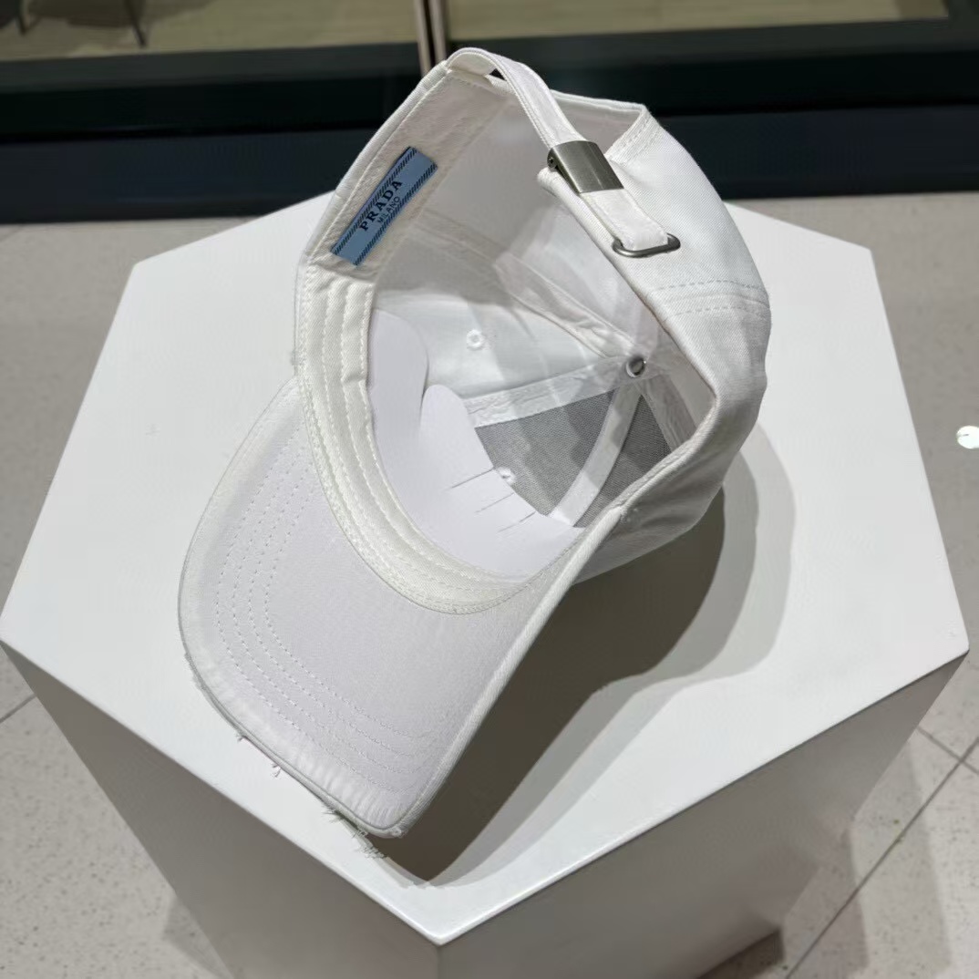 PR4DA トライアングルロゴ ベースボールキャップ【50％割引+送料無料】