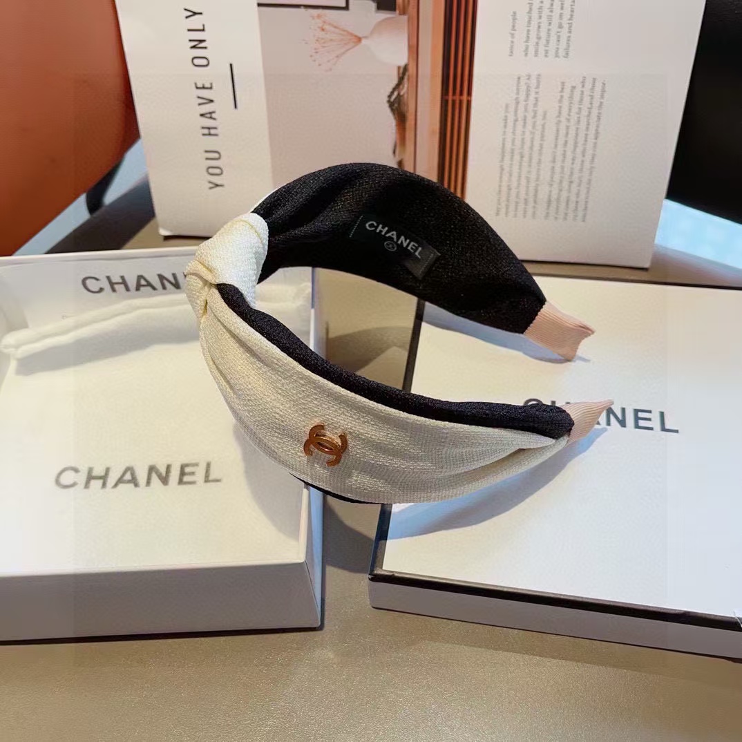 CHANE1 ダブル C ロゴつば広ヘッドバンド【50％割引+送料無料】