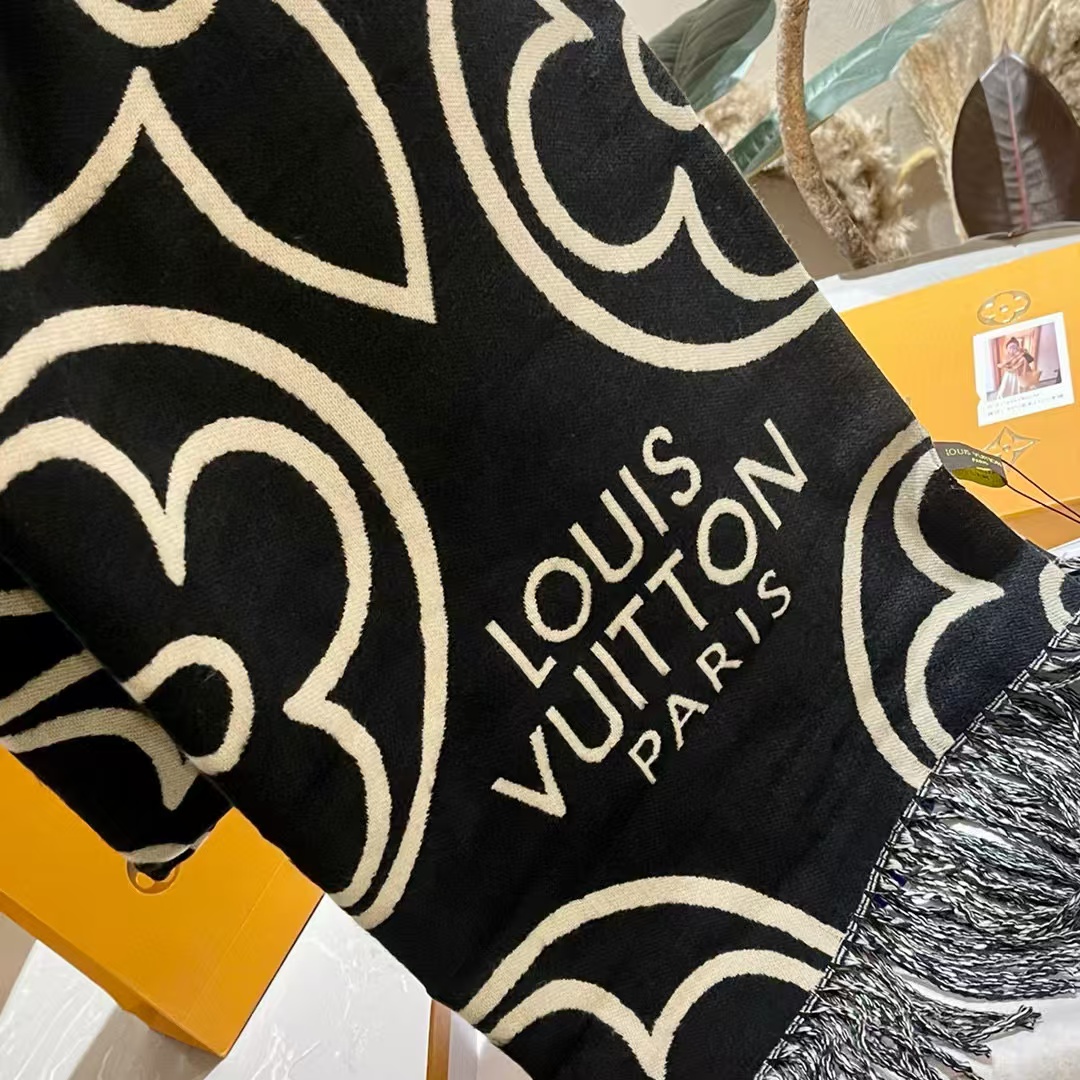 LV 四つ葉のクローバー タッセル カシミヤスカーフ【50％割引+送料無料】