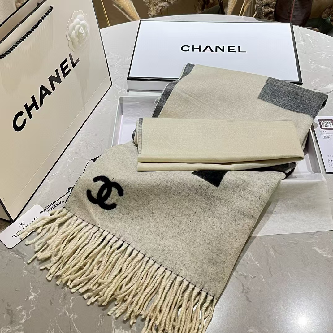 CHANE1 グラデーションタッセルカシミヤスカーフ【50％割引+送料無料】