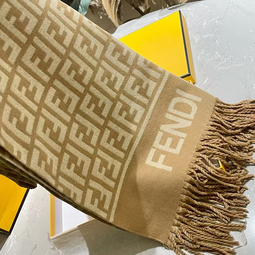 FEND1FF タッセルカシミヤスカーフ【50％割引+送料無料】