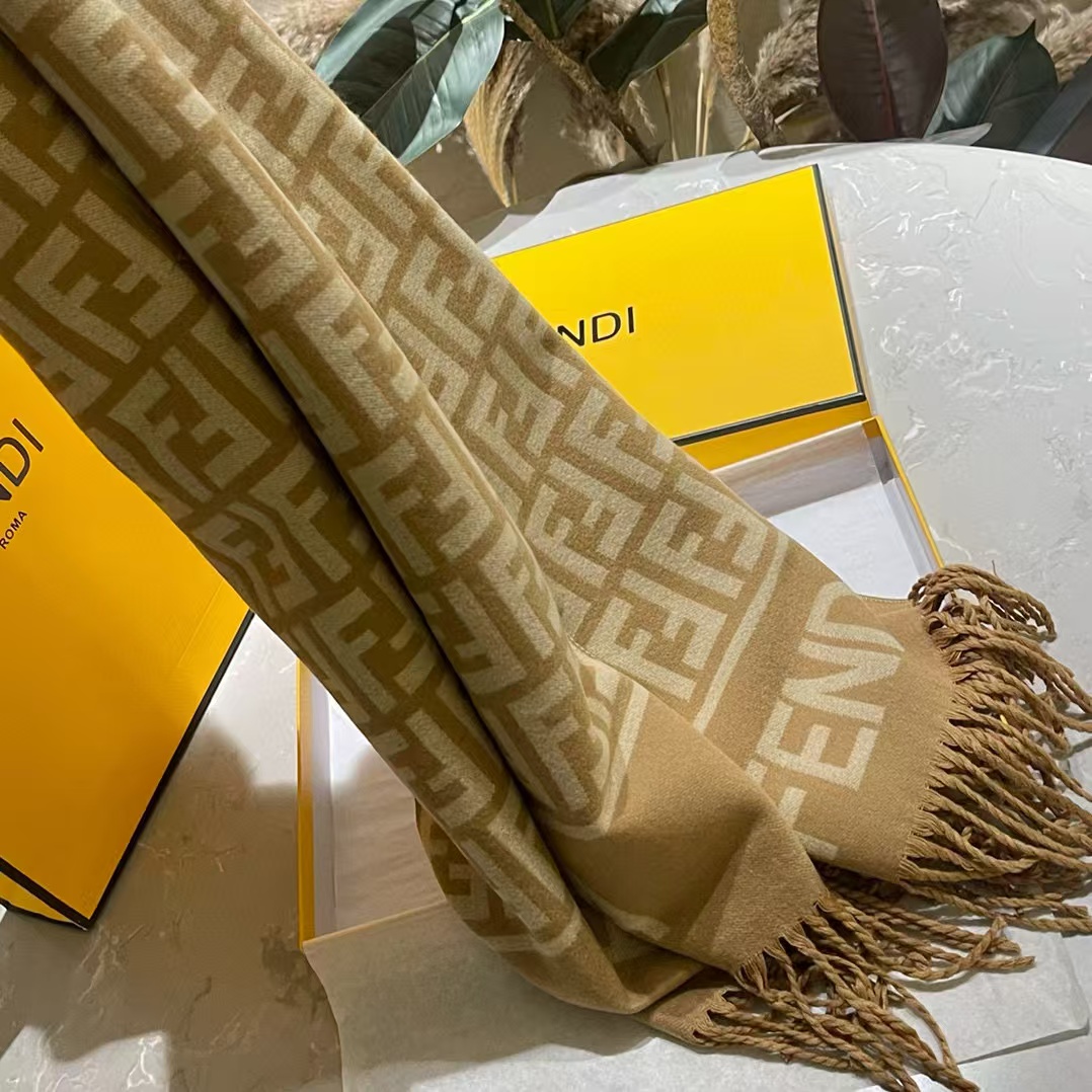 FEND1FF タッセルカシミヤスカーフ【50％割引+送料無料】